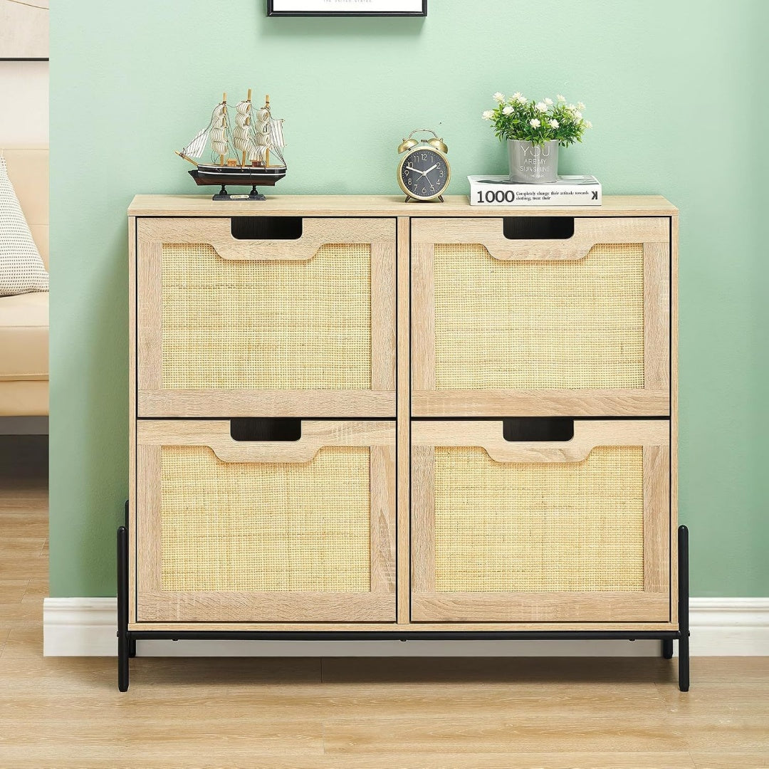 Pour un interieur harmonieux, bibliotheque avec portes, avec etageres en finition naturel et bois naturel, re