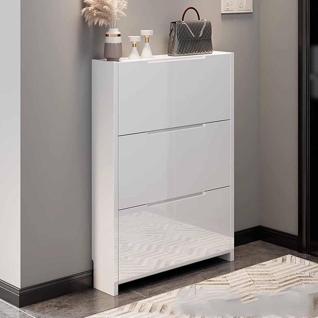 Pour un interieur harmonieux, commode avec tiroirs, avec portes en finition blanc et vert, reference FT720903